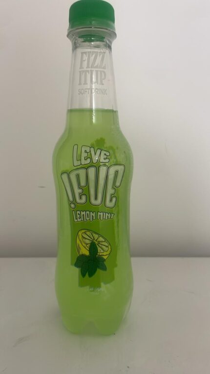 مشروب شعير غازي بنكهة ليمون